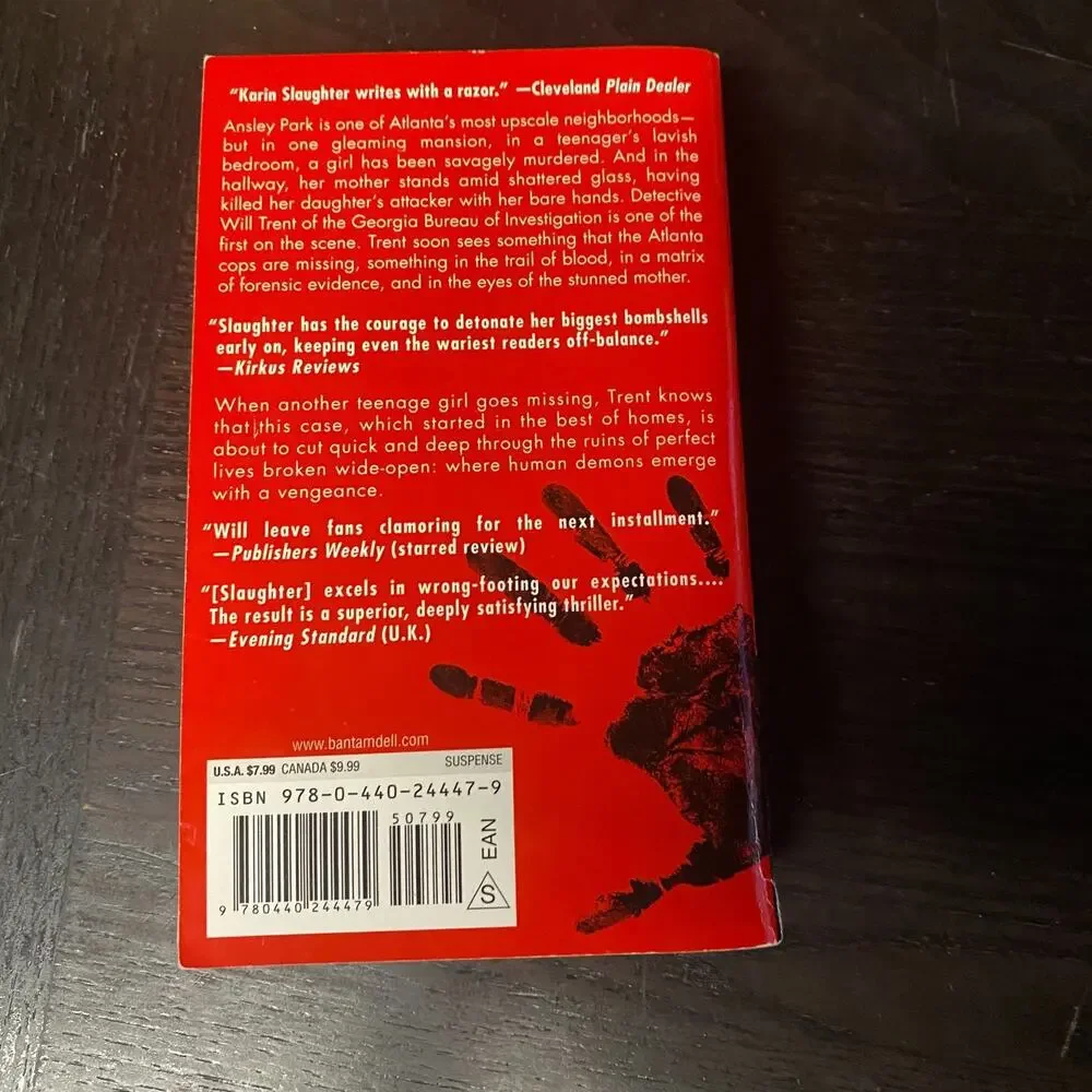 Fractured : A Novel by Karin Slaughter (2009, Mass Market)
